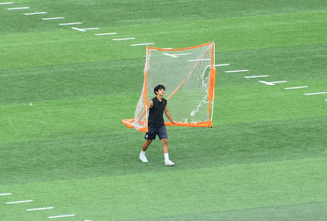 過媒體噴發