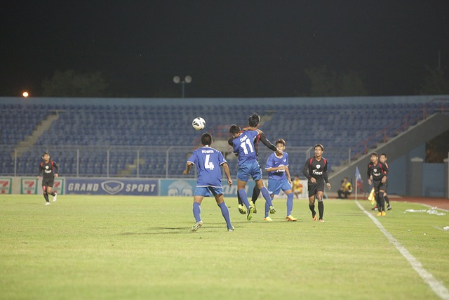 坎特同样以 坎特同样以